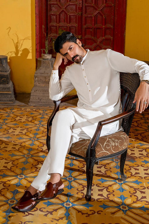 Classic White Kurta – A Timeless and Graceful Choice for Every Occasion EW-001064-S11