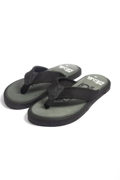 Strider Chappal Green