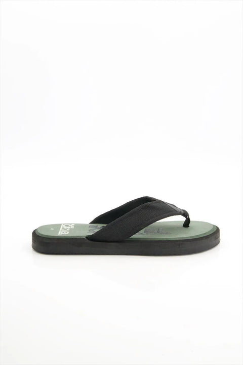 Strider Chappal Green