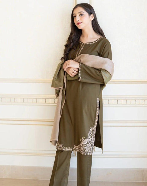 3 Pcs Women's Unstitched Embroidered Suit